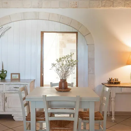 Semesterbostad Magical Trulli Complex With Private Pool *