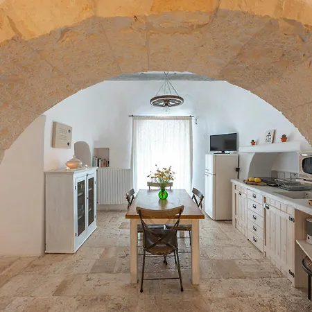 Semesterbostad Magical Trulli Complex With Private Pool *