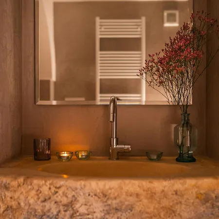 Nyaraló Magical Trulli Complex With Private Pool *