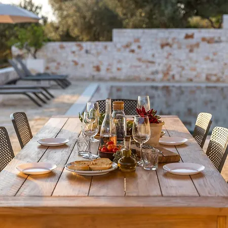 Semesterbostad Magical Trulli Complex With Private Pool *